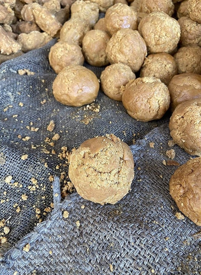 BANDHAL Global Village Cafe Sugarcane Balls Desi Gur Gudd Handmade Jaggery Cubes Chemical Free Pure Natural No Preservatives Added 900 Gm - Image 3