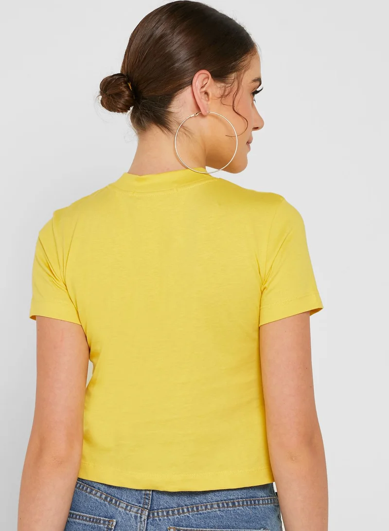 Calvin Klein Jeans Crew Neck Logo T-Shirt