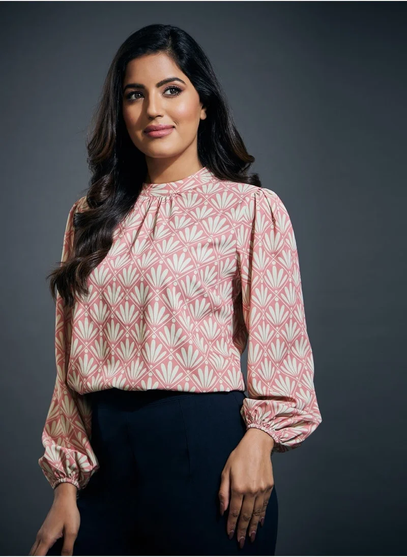 Zigzag Long Sleeve Printed High Neck Top