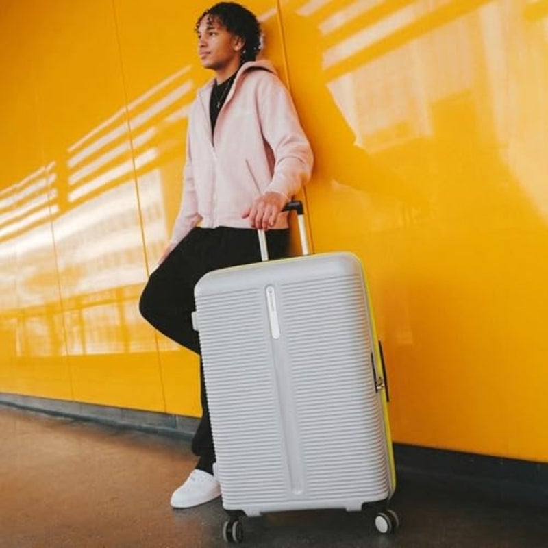 Travel suitcases set for airport and business trips, made of lightweight PP material, glacier grey color, expandable design with TSA lock and safe zippers - Image 2