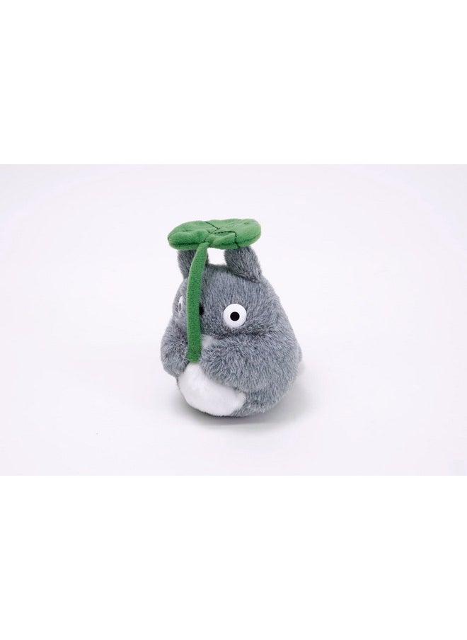 Bandai - My Neighbor Totoro 5" Totoro With Leaf Beanbag, Studio Ghibli Plush - Image 1