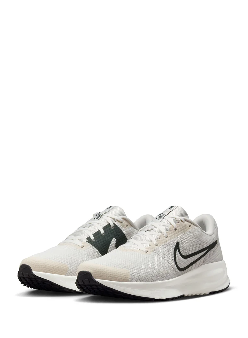 Nike Run Defy