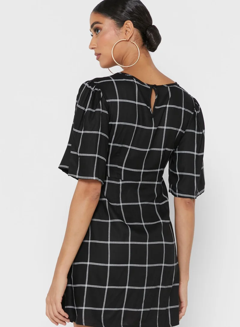 THE VANCA Puff Sleeve Checked Cut Out Detail Dress