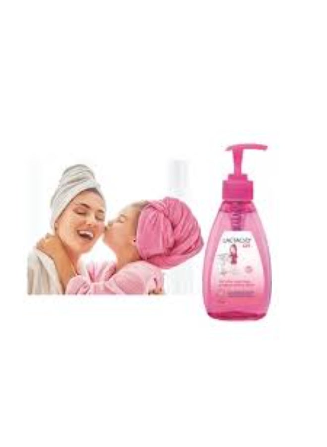 Lactacyd Girl Ultra Gentle Intimate Hygiene Gel 150ml - Image 4