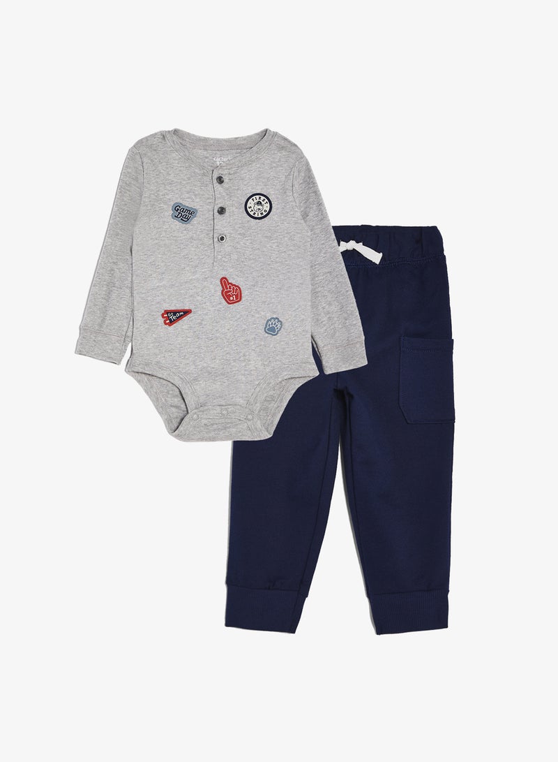 carter's Infant Bodysuit And Pants Set - Image 1
