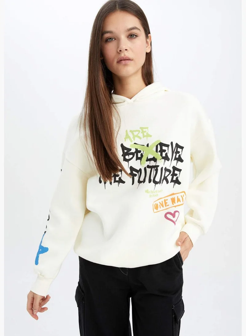 ديفاكتو Woman Oversize Fit Hooded Knitted Sweat Shirt