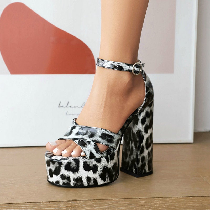 Patent Leather Plus Size Chunky Heel High Heel Platform Strap Roman Women'S Sandals Super High Heel Women'S Sandals - Image 4