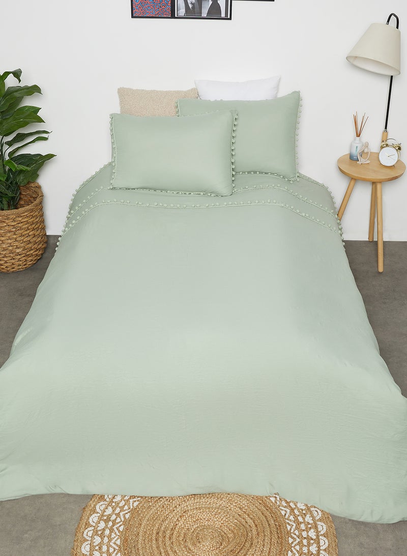 AURORA Pompom Bedding Set - Image 1