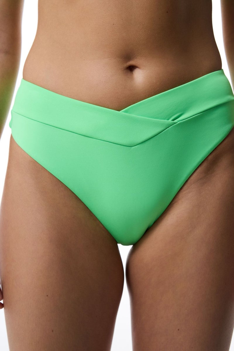 PENTI V-Cut Slip Bikini Bottom - Image 1