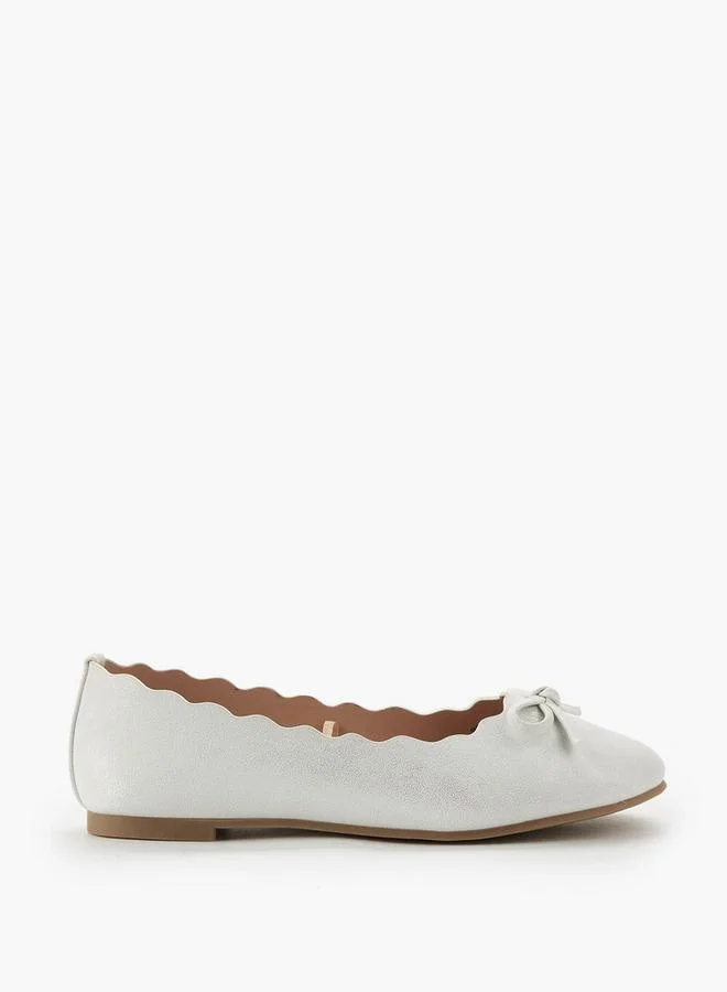 Little Missy Girls Scallop Trim Ballerina Shoes