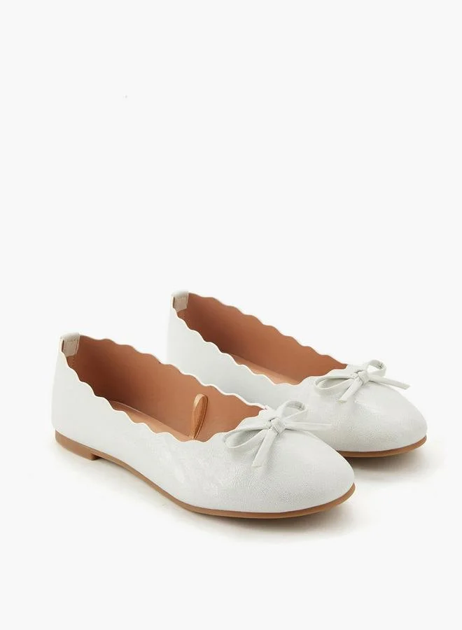 Little Missy Girls Scallop Trim Ballerina Shoes