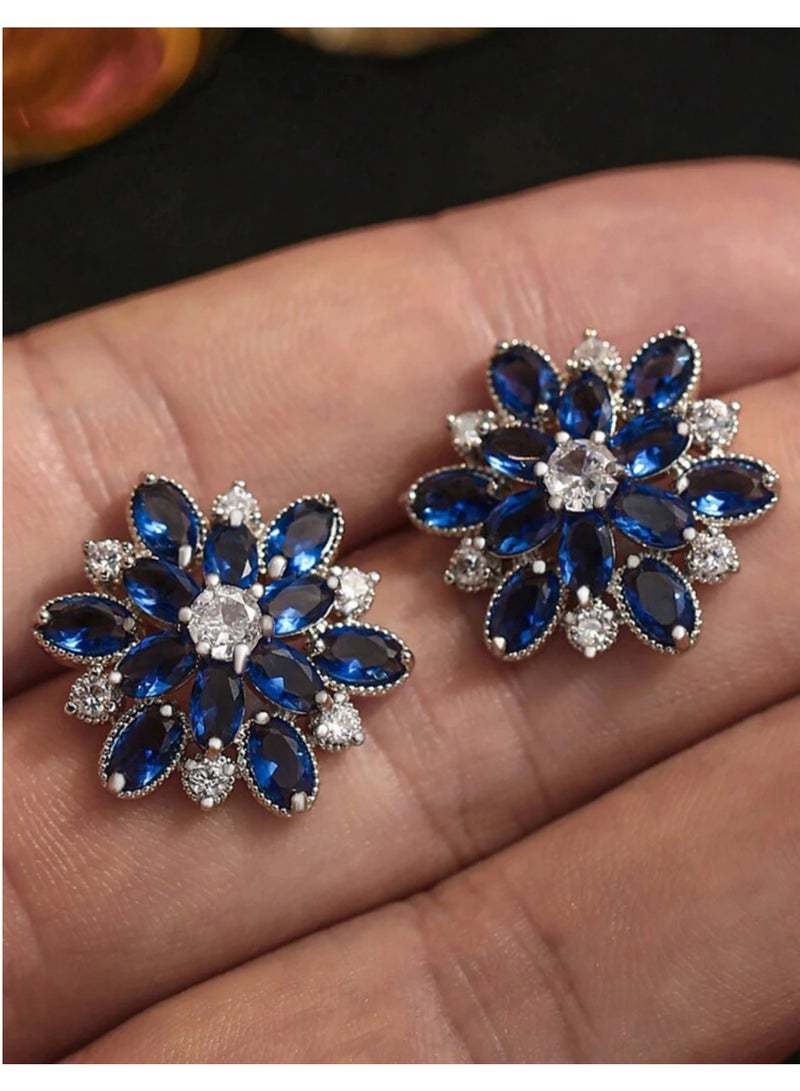 إيكوال حلق اذن نسائي بتصميم أنيق وعصري مرصع بالزركون عالي الجودة - Image 2