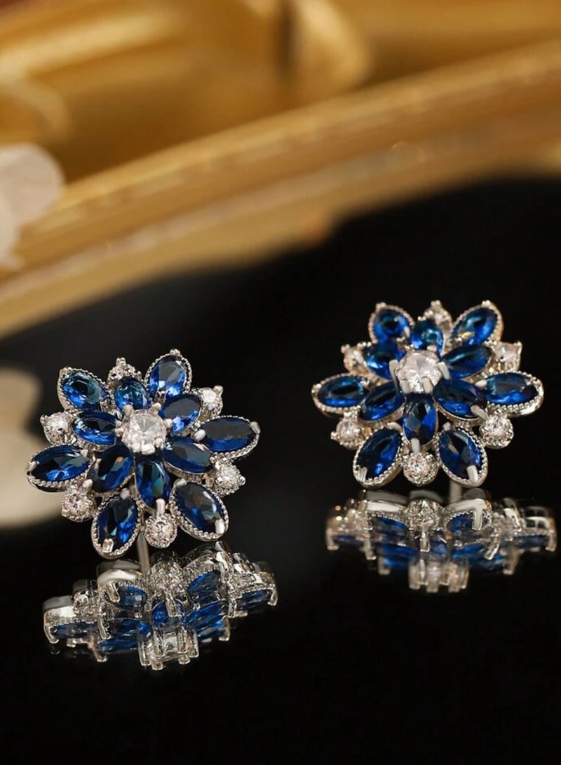 إيكوال حلق اذن نسائي بتصميم أنيق وعصري مرصع بالزركون عالي الجودة - Image 4