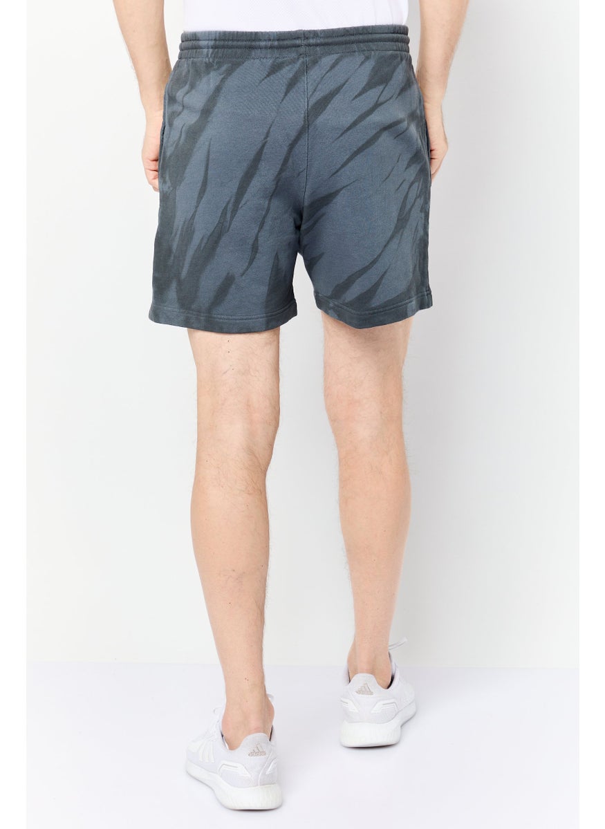 Reebok Men Sportswear Fit Graphic Print 5 Inch Inseam Outdoor Short, Dark Grey  - Image 4