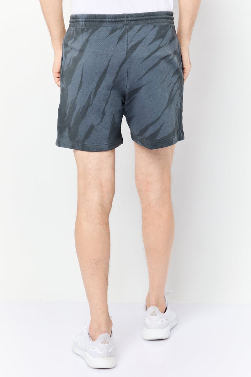 Reebok Men Sportswear Fit Graphic Print 5 Inch Inseam Outdoor Shorts, Dark Grey - Image 4