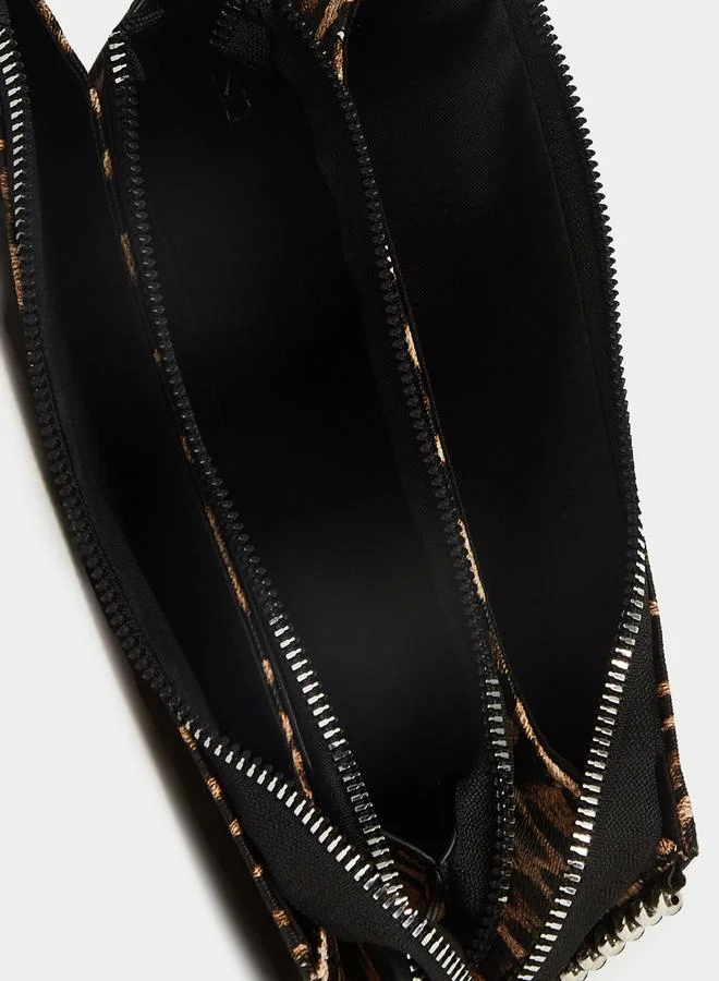 Styli Leopard Print Clutch