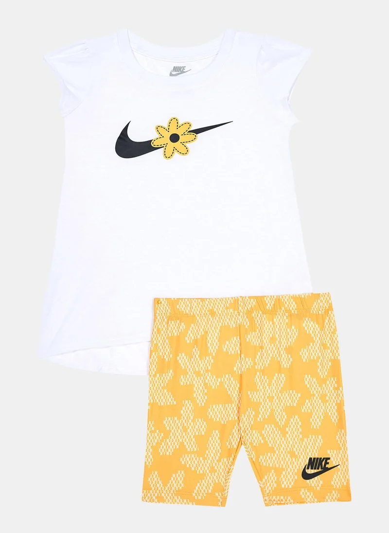 Nike Kids' Sport Daisy T-Shirt And Bike Shorts Set