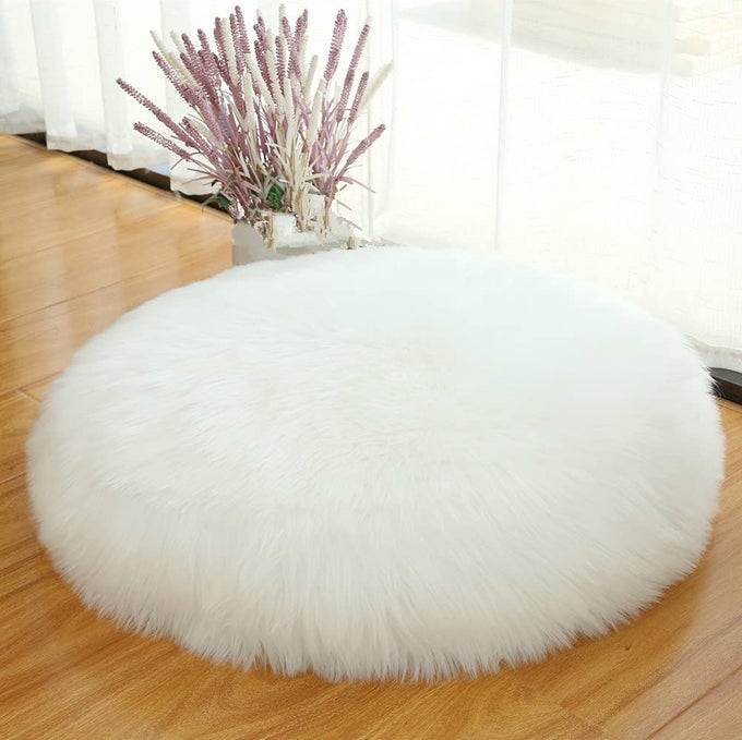 UNSTUFFED FLOOR PILLOW MEDITATION CUSHION NO FILLER LARGE FLOOR CUSHION FOR SITTING FLUFFY FLOOR SEAT FUZZY OVERSIZED SEAT PILLOW FOR ADULT 24X24X6 INCHES WHITE ROUND COVER ONLY