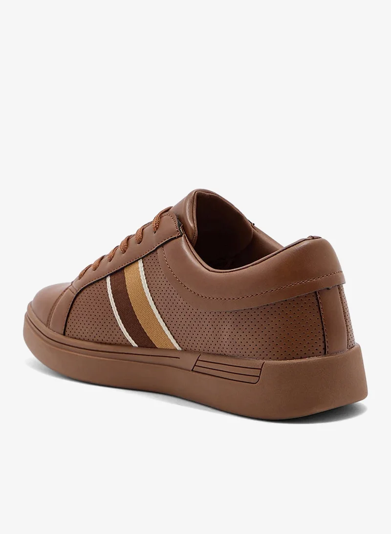 سفنتي فايف سنيكرز ويبينج ديتيل كاجوال