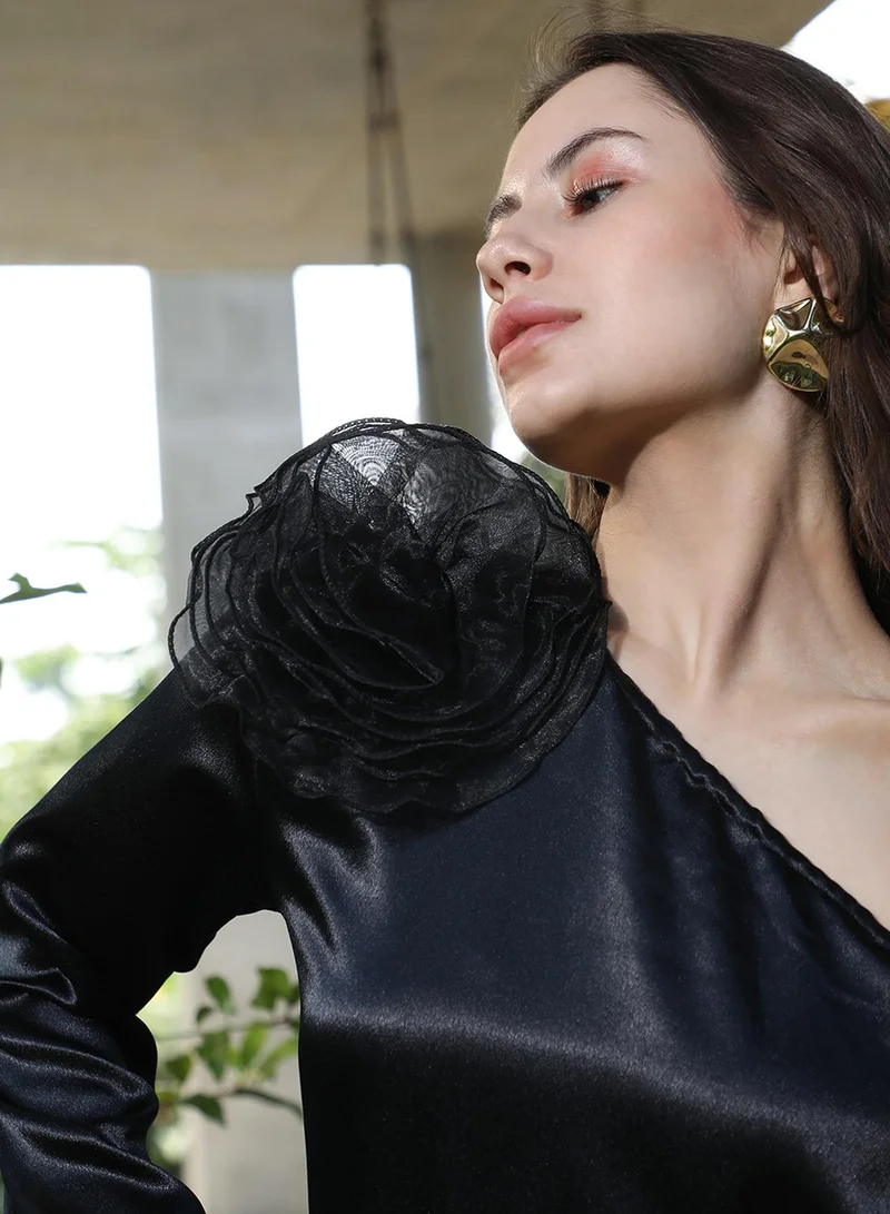  قصة Women's Raven Black Asymmetrical Flora Co-Ord Set