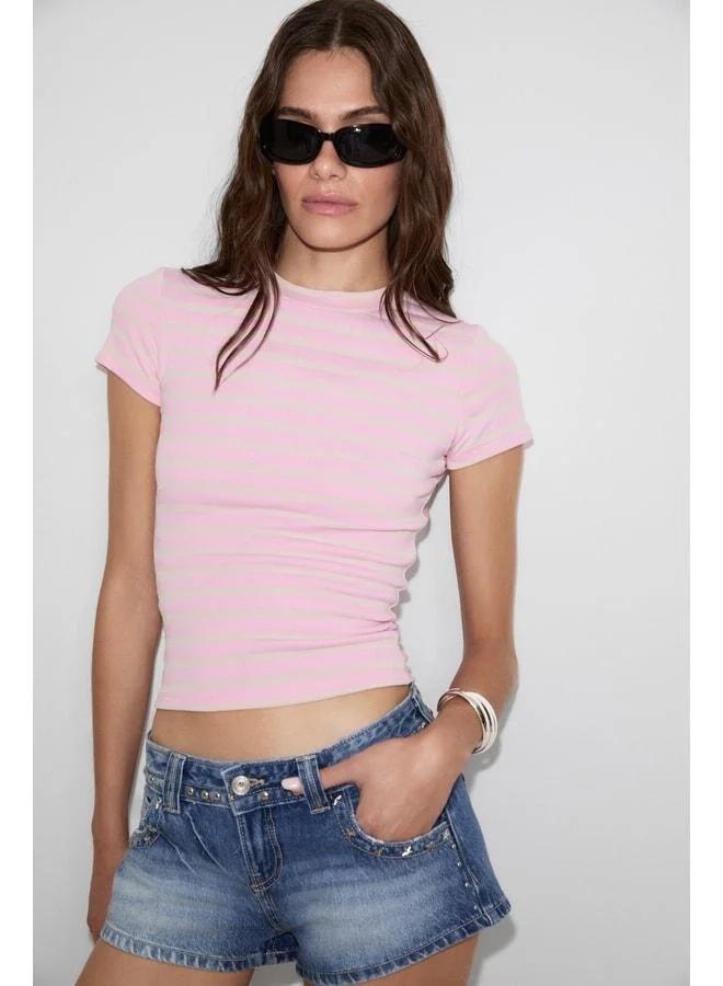 جريميلانج HOPEWELL للنساء بياقة دائرية صُنع خفيف (Slim Fit) باللون الوردي-A. قميص مخطط بالوردي.