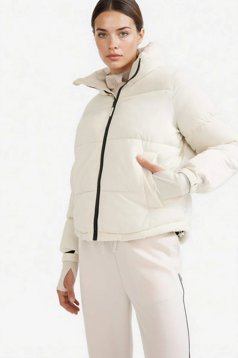 ديفاكتو DeFactoFit Regular Fit Stand Collar Waterproof Puffer Jacket