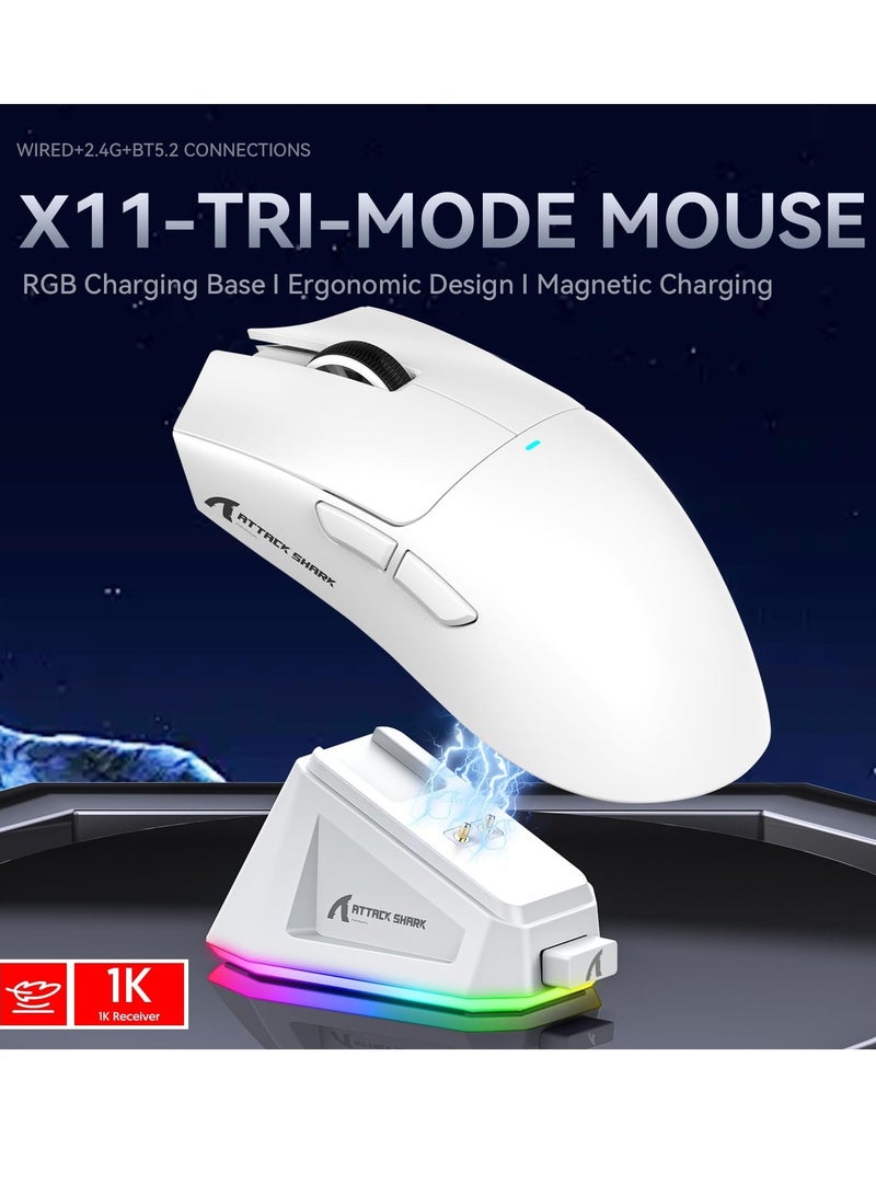 Attack Shark ماوس ألعاب لاسلكي خفيف الوزن X11 مع قاعدة شحن RGB، وضع ثلاثي - 2.4G/USB-C سلكي/بلوتوث، 22K DPI، مستشعر بصري PAW3311، مفتاح HUYU، 5 أزرار قابلة للبرمجة للكمبيوتر/ماك (أبيض) - Image 2