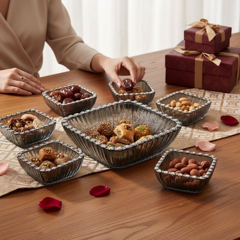 Premium Glass Serving Bowls Set – 7 Pieces Square Design with Decorative Edge – Ideal for Nuts, Desserts, Fruits & Elegant Table Serving (Smoky Gray) - Image 5