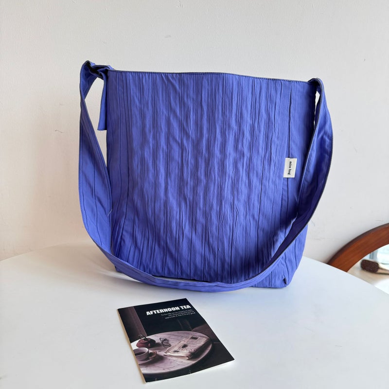 Arrival Underarm Large Capacity Bag Women'S Simple Artistic Girl'S Shoulder Canvas Bag Cloud Commuter Tote Bag - Image 1