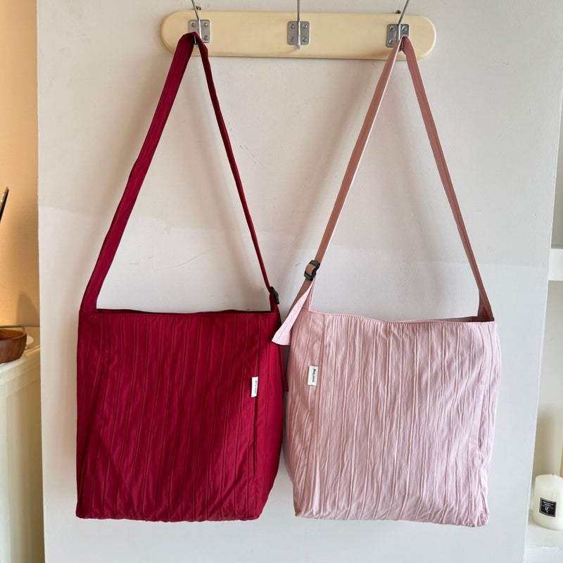 Arrival Underarm Large Capacity Bag Women'S Simple Artistic Girl'S Shoulder Canvas Bag Cloud Commuter Tote Bag - Image 2