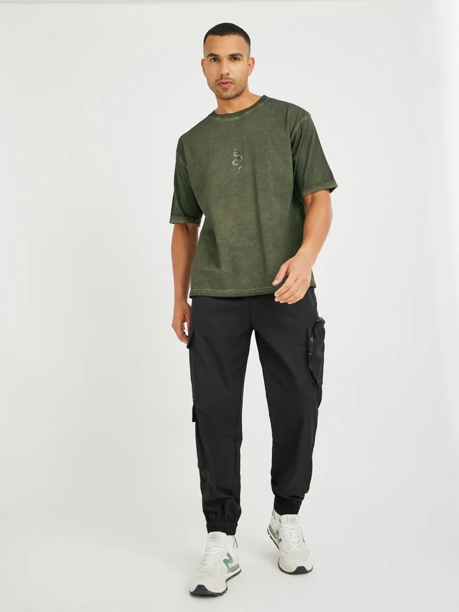 ستايلي تيشيرت قطن واسع بطبعة جرافيك ستايلي