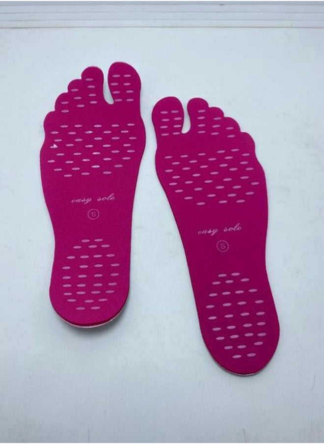 Generic - Flexible and invisible stickers to protect feet during exercise, anti-slip sock design, waterproof, sticky on outsole, suitable for yoga, pool, beach sand small - Image 1
