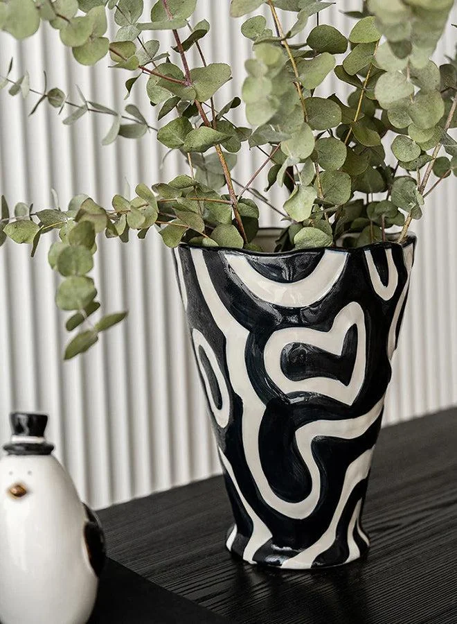 KNOT HOME Tembo Arneson Open Bouquet Vase Knot Home Designer Accessory for Bedroom Living Dining Room Office Area Décor
