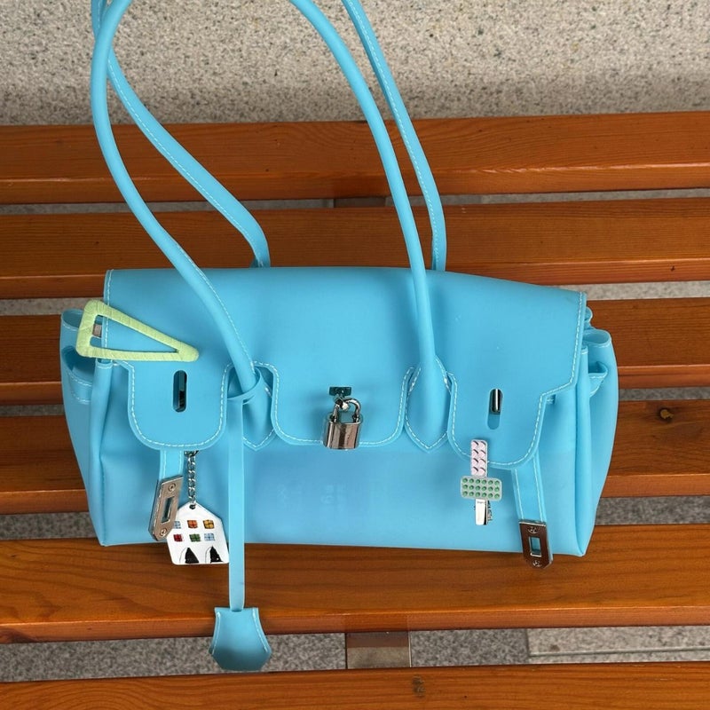 Korean Style PVC Jelly Tote Bag Medium Handbag for Women - Image 2
