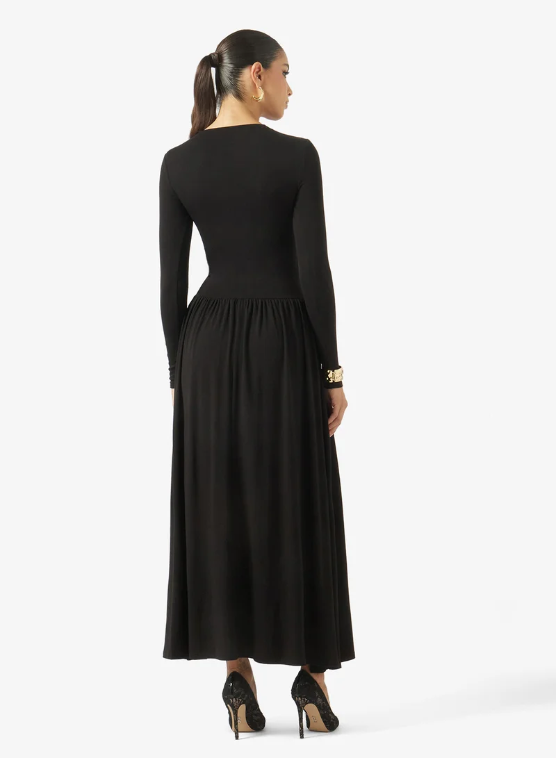 ايلا A-line Dress With Lace Neckline