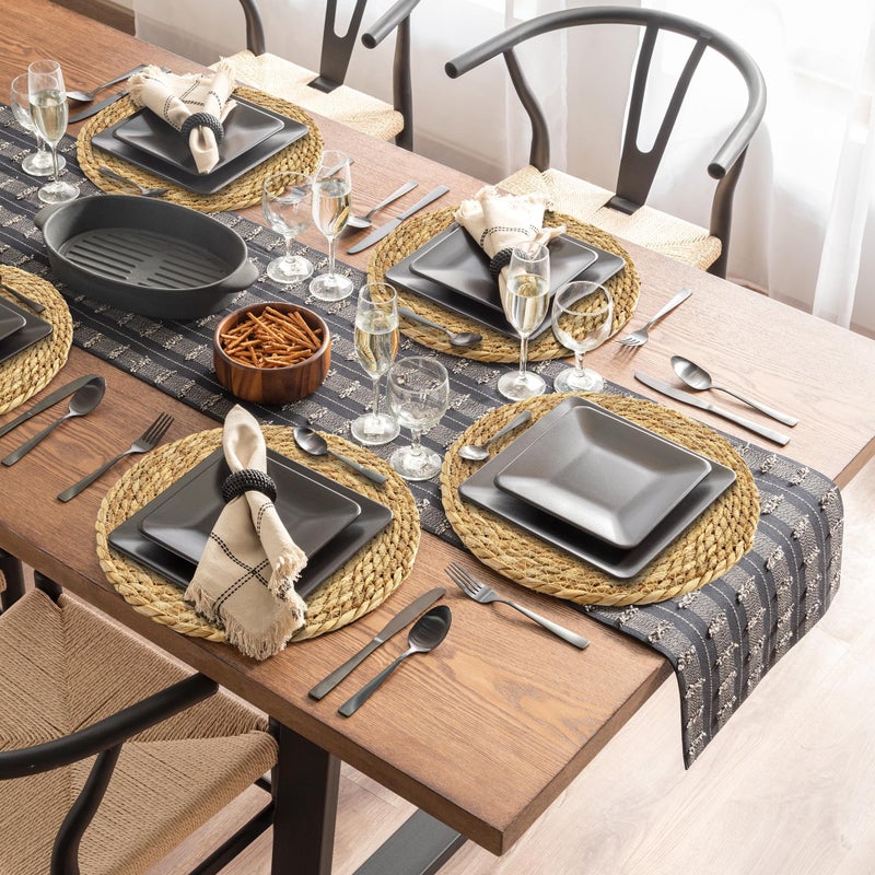 Kochorie Set of 36 Round Woven Placemats 12 Inch Bulrush Placemats Natural Handwoven Boho Rattan Wicker Table Mats for Farmhouse & Home Dining - Image 5