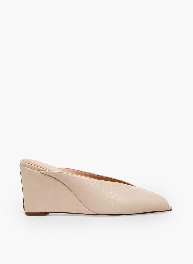 Women Crinkle Textured Wedge Heel Shoes
