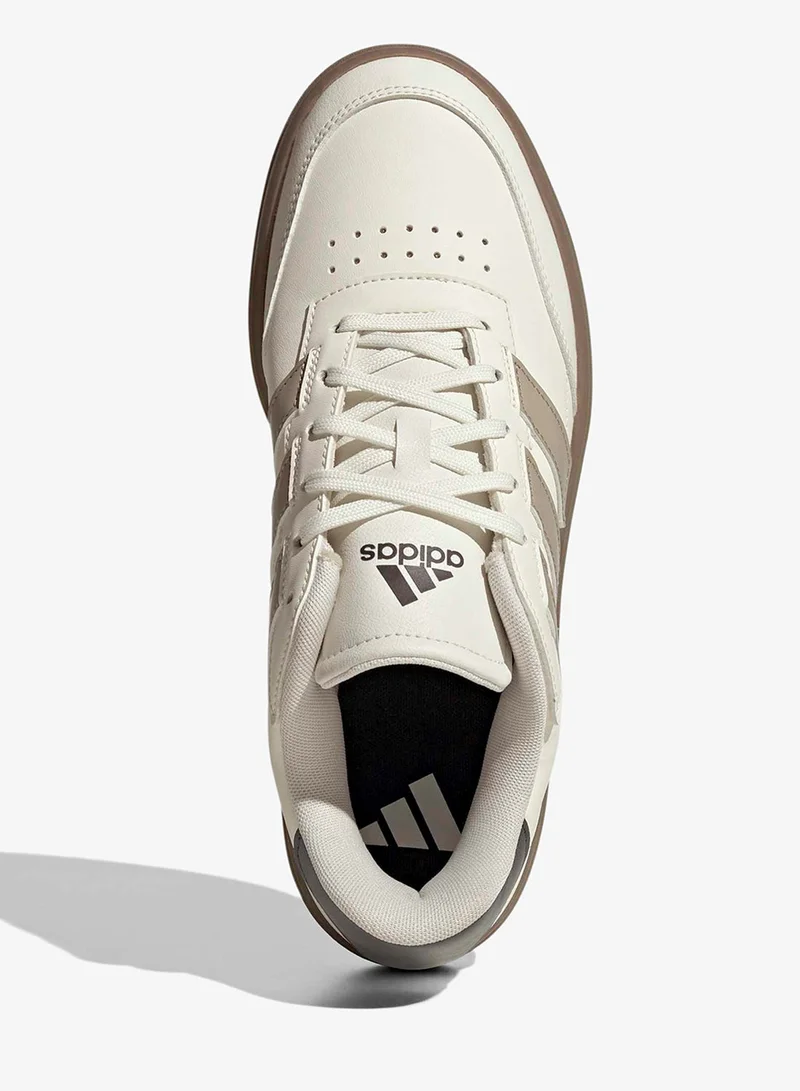 Adidas CWHITE/TRAKHA/AUCO Courtblock for Men | Best Price UAE