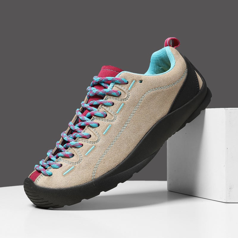 Vintage Women's Suede Low Top Sneakers - Image 3