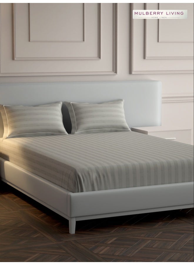 مالبيري ليفينج مفرش سرير مسطح مقاس كينج 100% قطن 300 غرزة بخطوط إليزيان - رمادي فضي مع 2 غطاء وسادة - Image 3
