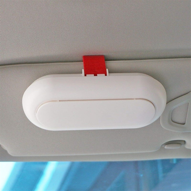 QASULER Car Sunglasses Holder for Volvo Models - Image 1