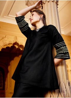 SASSAFRAS Embroidered Sleeves Longline Blouse and Wide Leg Pants Set by Styli  - Image 2