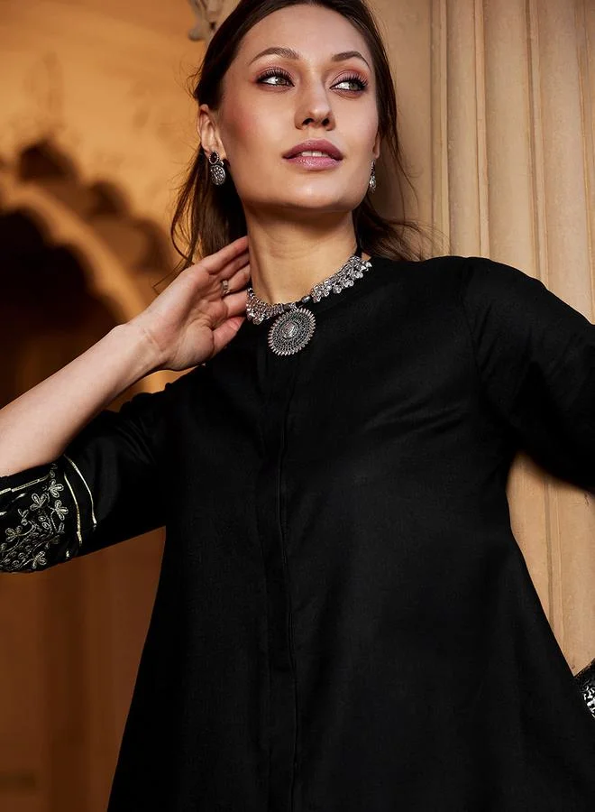 SASSAFRAS Embroidered Sleeves Longline Blouse and Wide Leg Pants Set by Styli