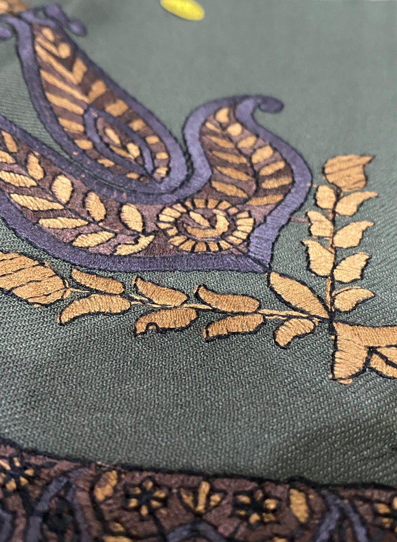 عمامة راس رجالي ، شال للرجل صيفي نقش خياطة ، شالات رجالية ، شيلان يمني عربي ، عصبة الراس ، قبعة صيفية ، هدايا رجالية ، هدايا للرجال ، الشال العربي ، عمامة سعودية اماراتية خليجية عمانية يمنية اسلامية - Image 4