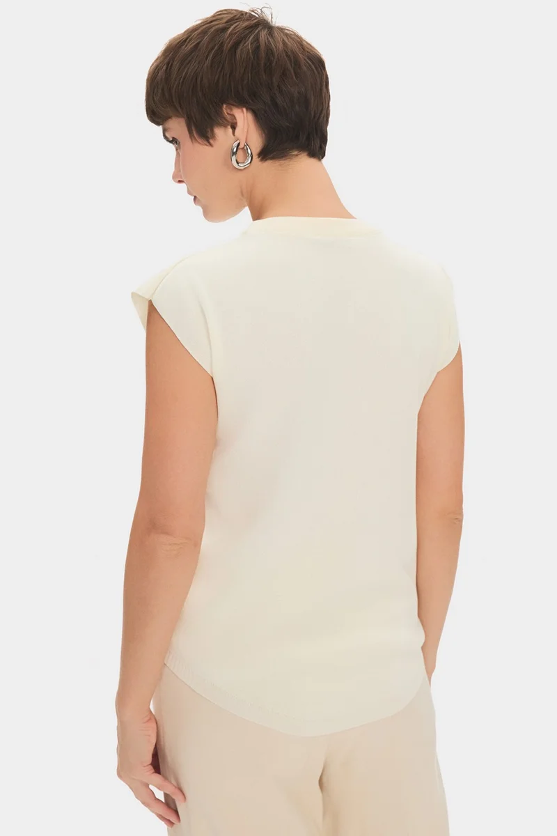 JUNE Women's Crew Neck Sleeveless Mercerized Blouse