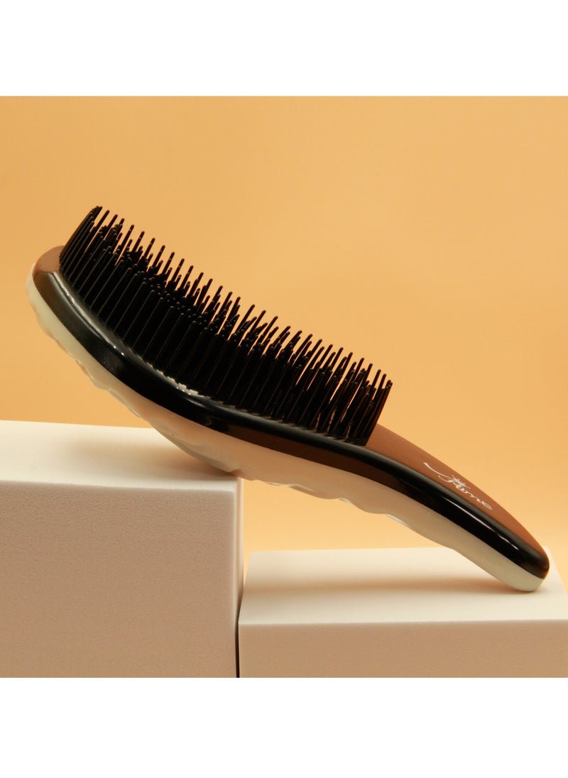 Prime HairBrush for Wet Curly Detangling Hair Scalp Massage Comb Easy to Clean Comb Styling Curling Straightening Tool for Women and Men  - Image 5