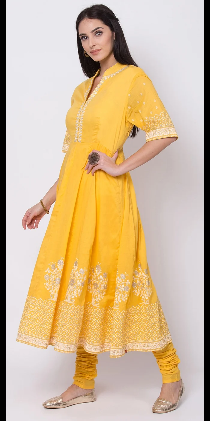 بيبا طقم بدلة كورتا شوريدار صفراء مستقيمة