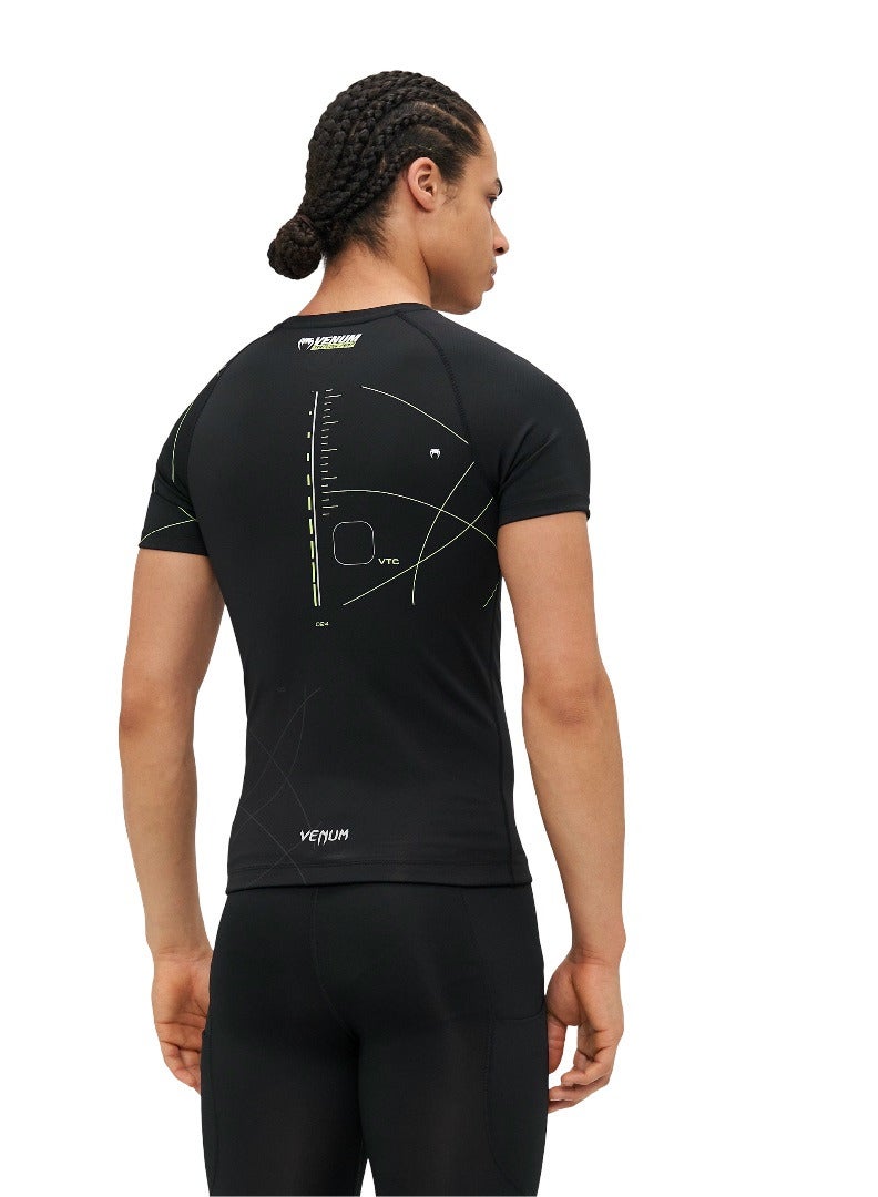 VENUM TRAINING CAMP 4.0 RASHGUARDS SHORT SLEEVES BLACK/NEON GREEN
