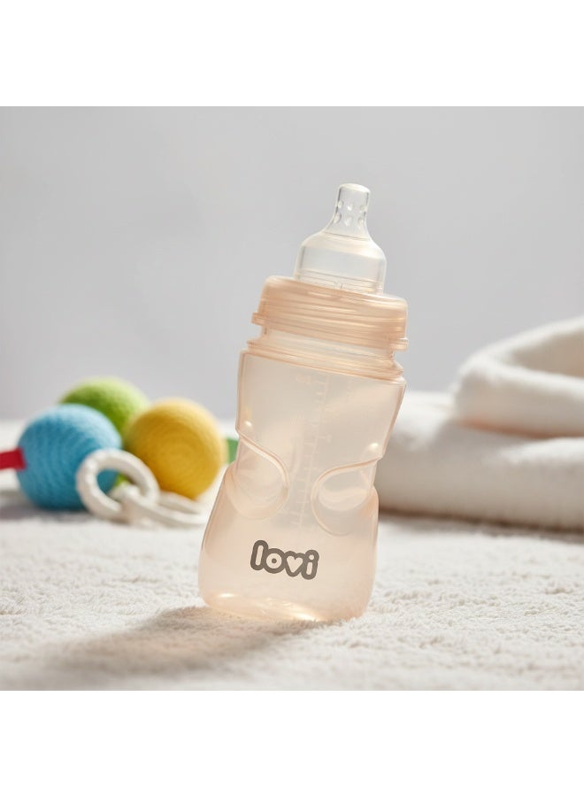 لوفي ببرونة لوفي تريندز 250 مل | خالية من مادة BPA | مضادة للمغص | آمنة للرضاعة الطبيعية | من عمر 3 أشهر فما فوق | لون بيج - Image 4