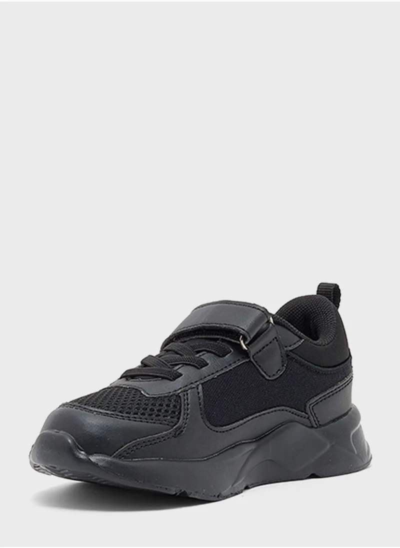 Hush Puppies Kids Velcro Low Top Sneakers